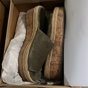 Nib spell sandals, size 41